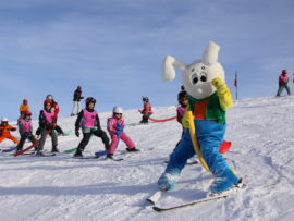 Skischule auf dem Stoos